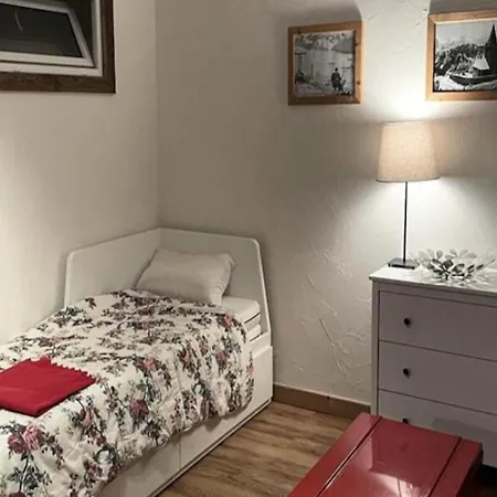 Apartment 2 For 5 People *